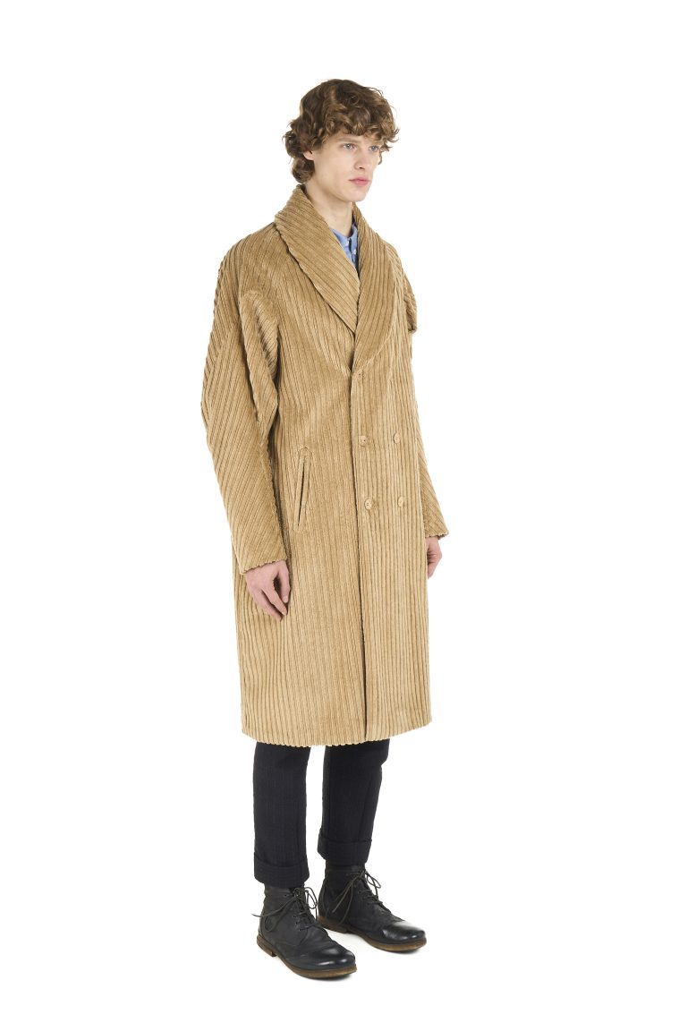 Cappotto doppiopetto in velluto - immagine 3