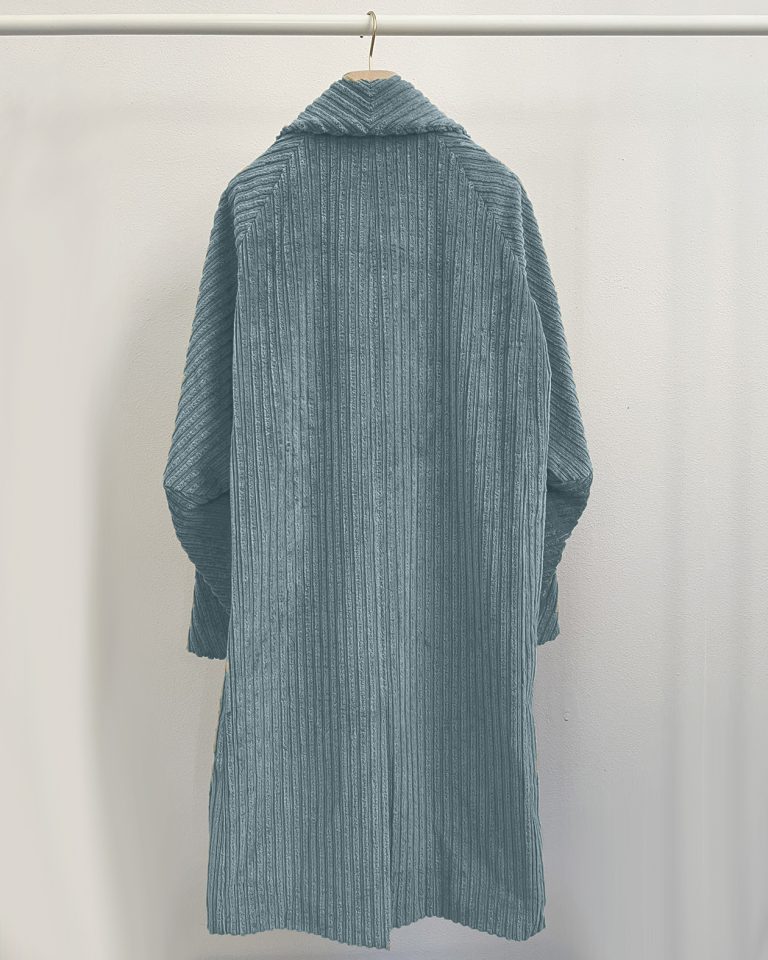 Cappotto doppiopetto in velluto - immagine 2