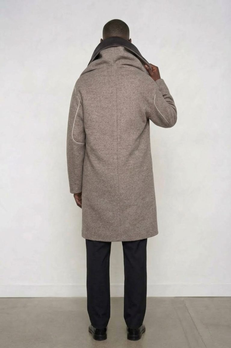 Cappotto cinetico collo alto - immagine 2